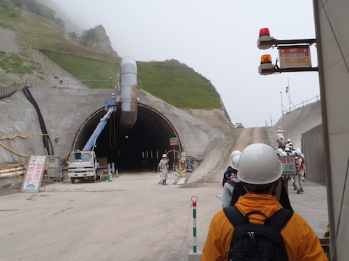 0713トンネル２.JPG