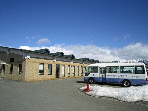 デイサービスセンター外観.jpg