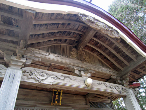 西舎神社本殿.jpg