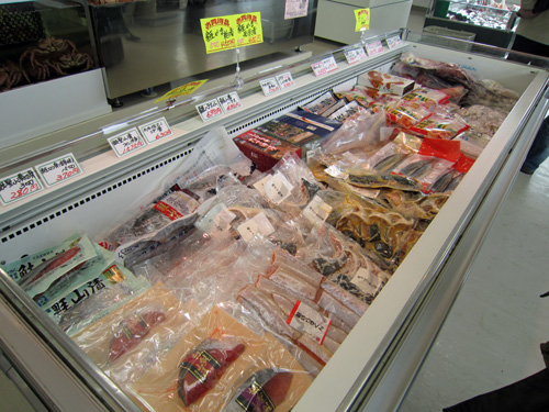 えりも漁組直販所加工品.jpg