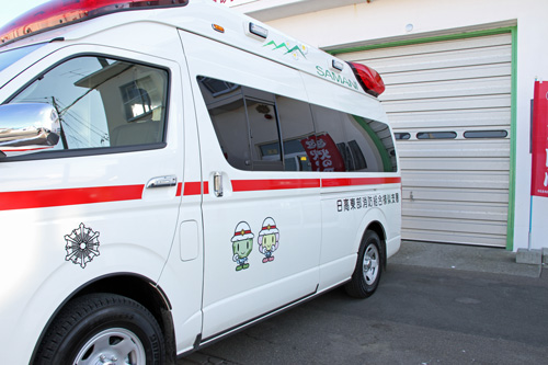 新規救急車両アポカン1.jpg