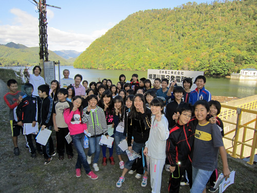 様小6年幌満_幌満ダム.jpg