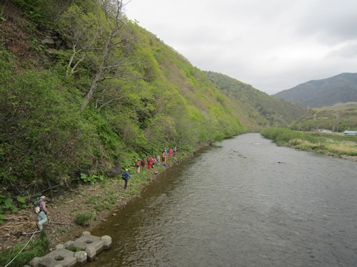 http://www.apoi-geopark.jp/blog/img/2015/%E5%B1%B1%E9%81%93_%E6%9D%B1%E5%8F%A3.jpg