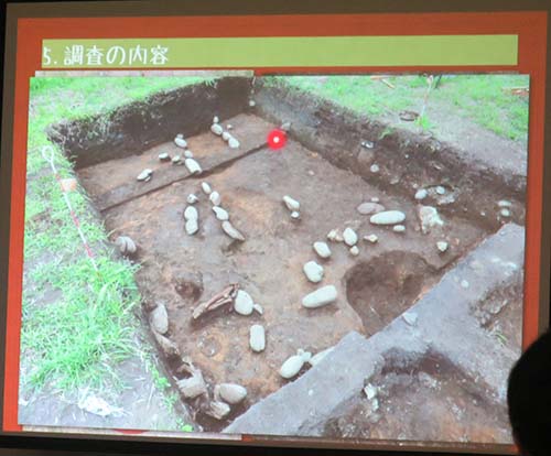 冬島遺跡発掘写真スライド
