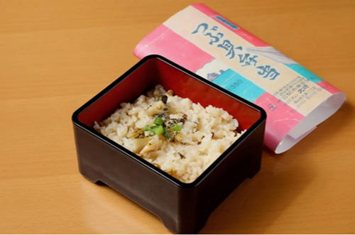 1つぶ貝弁当.jpg